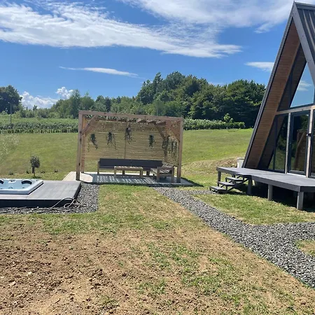 Harmony - Private Jacuzzi & Nature Баня-Лука